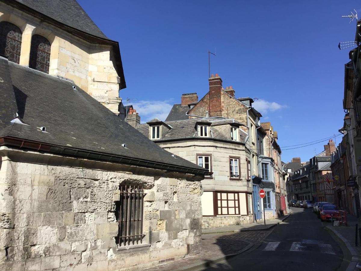 Appartement Medicis Avec Garage Honfleur Eksteriør billede