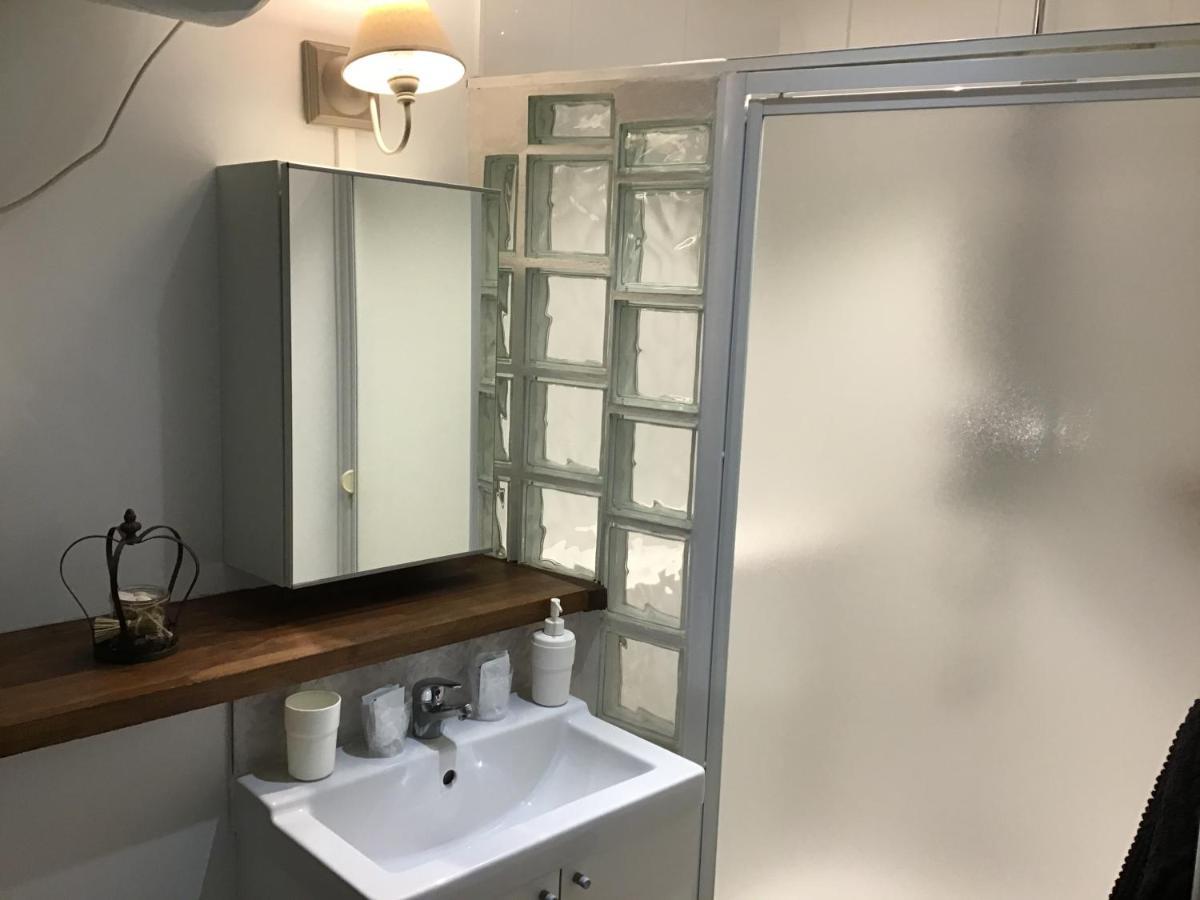 Appartement Medicis Avec Garage Honfleur Eksteriør billede