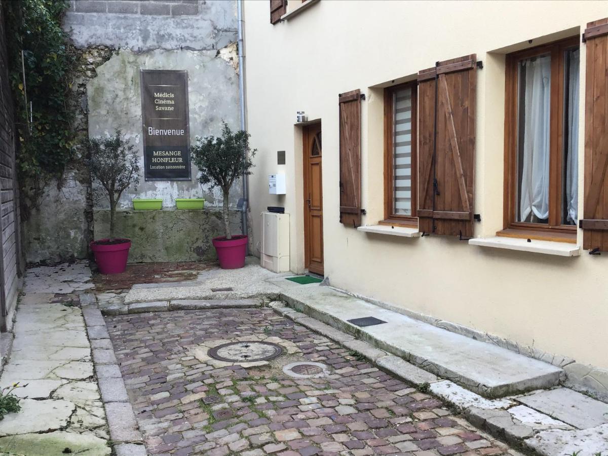 Appartement Medicis Avec Garage Honfleur Eksteriør billede