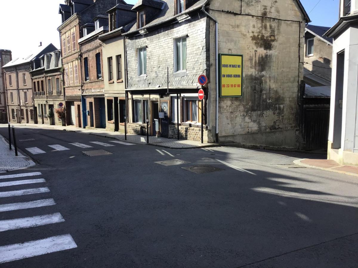 Appartement Medicis Avec Garage Honfleur Eksteriør billede