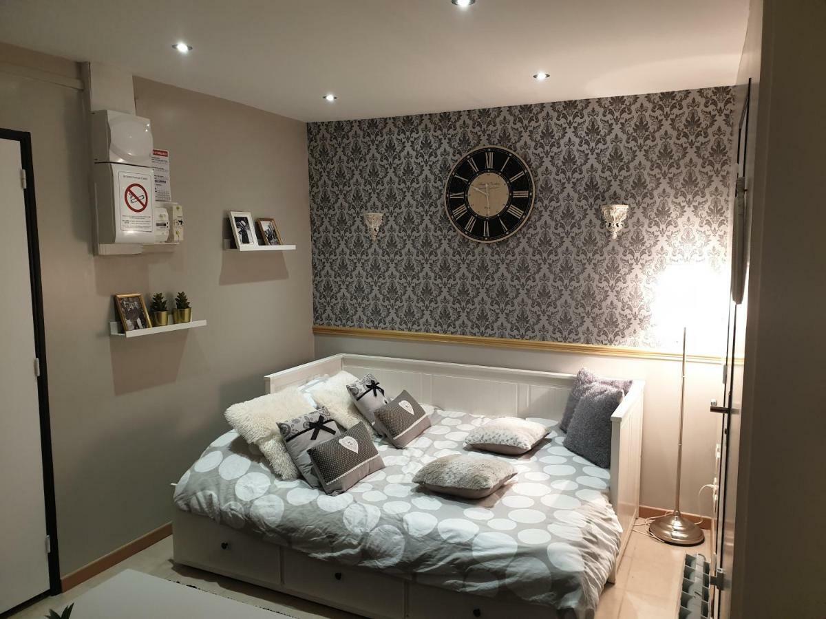 Appartement Medicis Avec Garage Honfleur Eksteriør billede